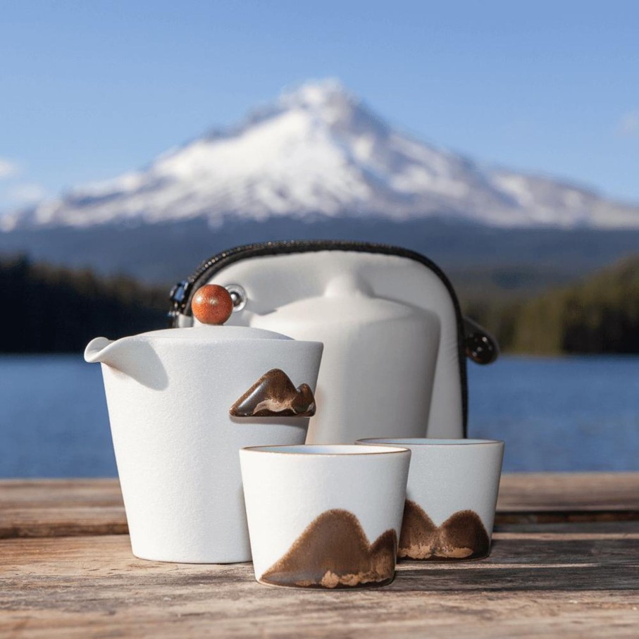 Teaware Portal Tea | Far Mountain Tea Set (W/ Strainer & Tea Cups)