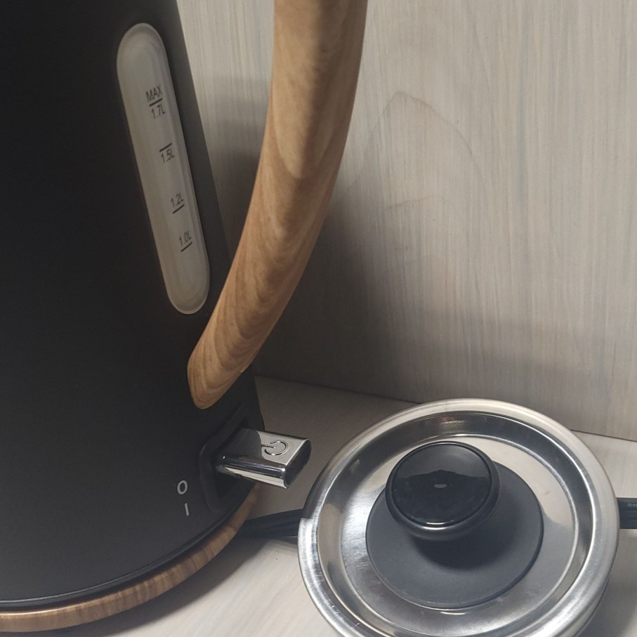 Teaware Portal Tea | Black Electric Kettle - Westinghouse